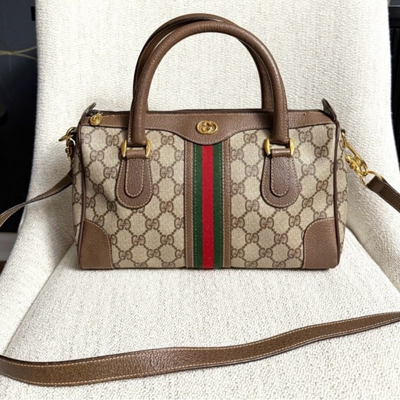 Authentic Vintage Gucci Boston Satchel Bag in Brown and Beige - Picture 2 of 16